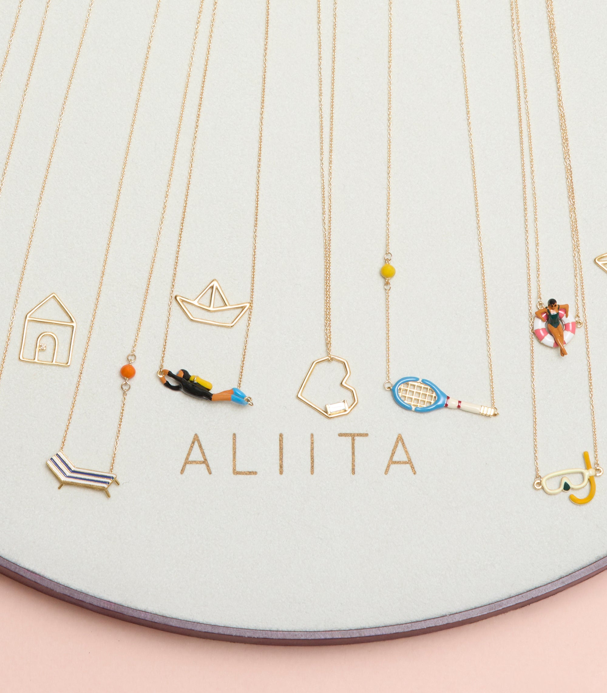 Necklaces – ALIITA