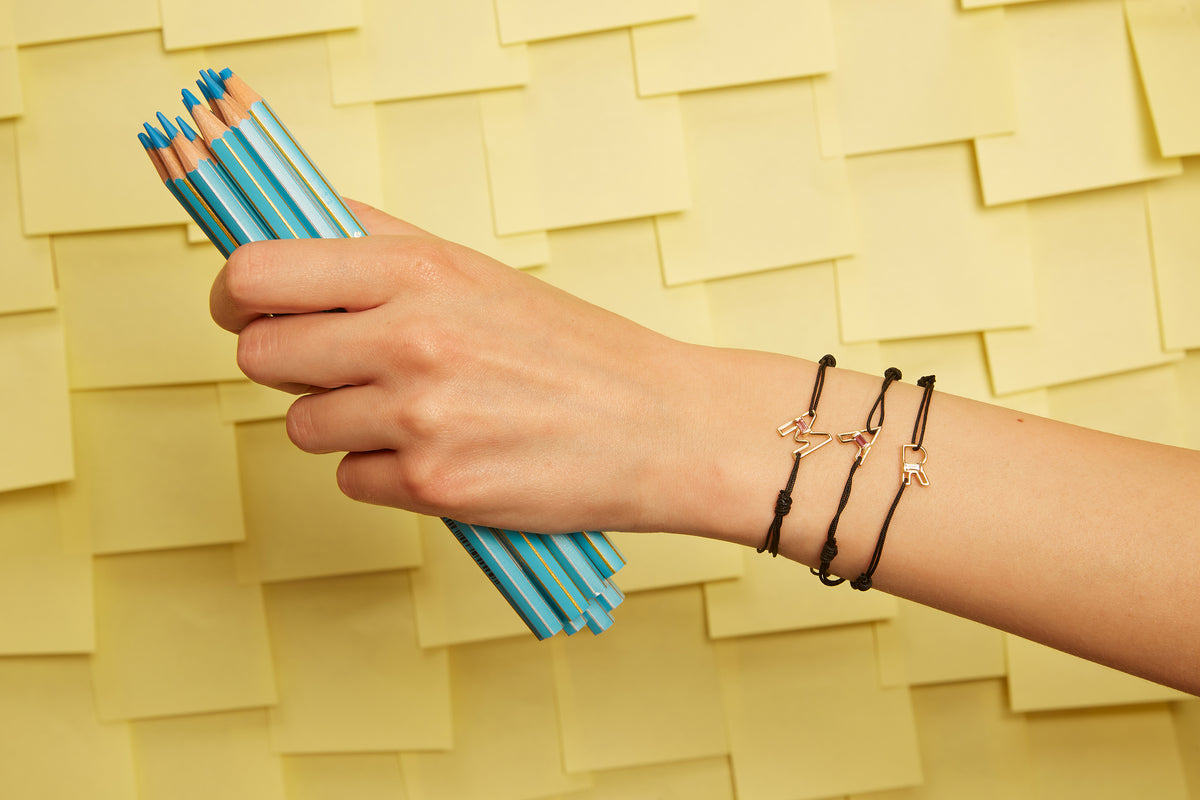 aliita-arm-bracelets-crayons-