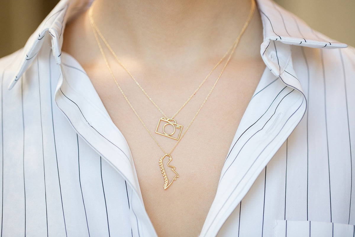 Dinosaur deals necklace anthropologie