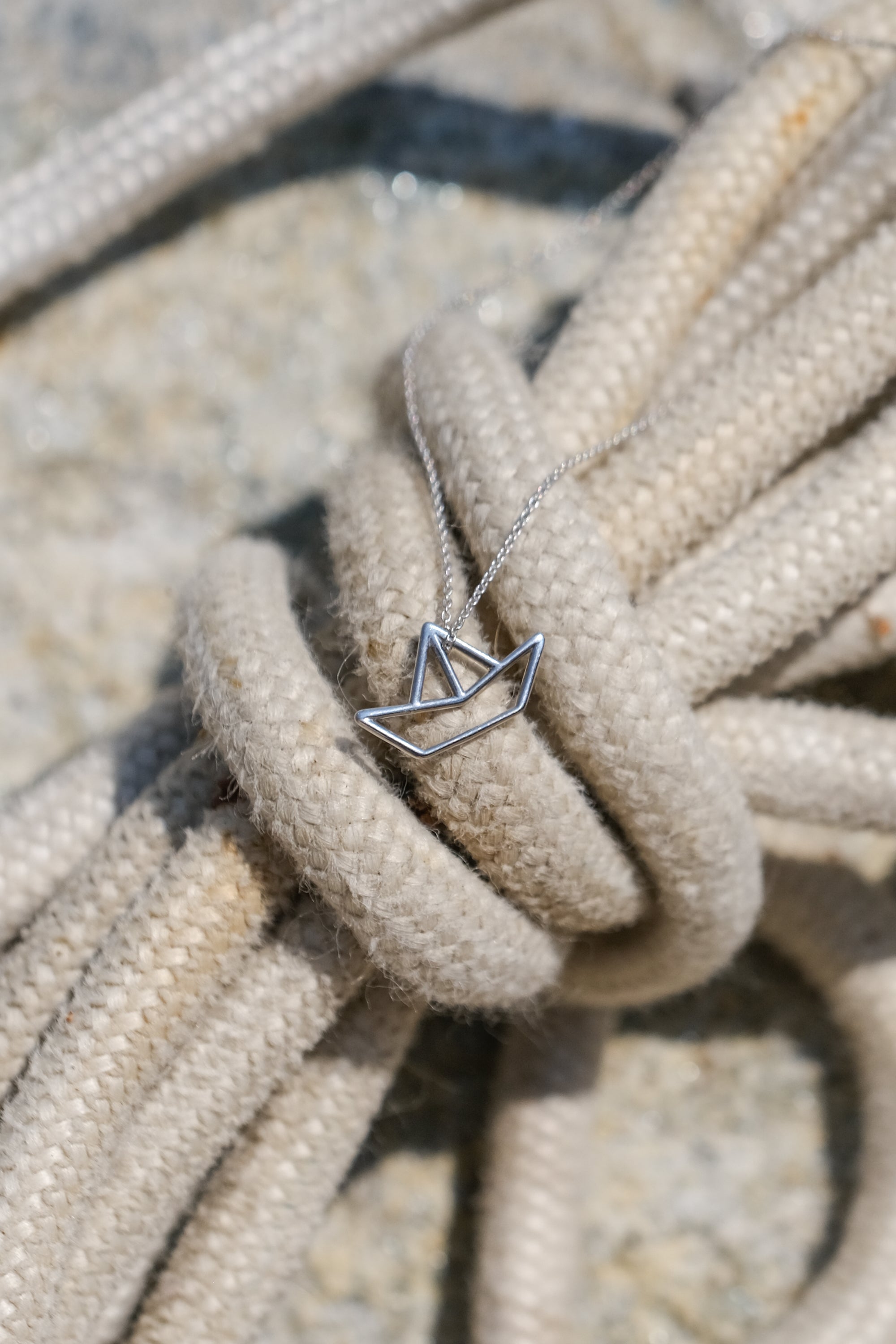 WHITE GOLD CAPSULE COLLECTION "SUMMER EDITION"