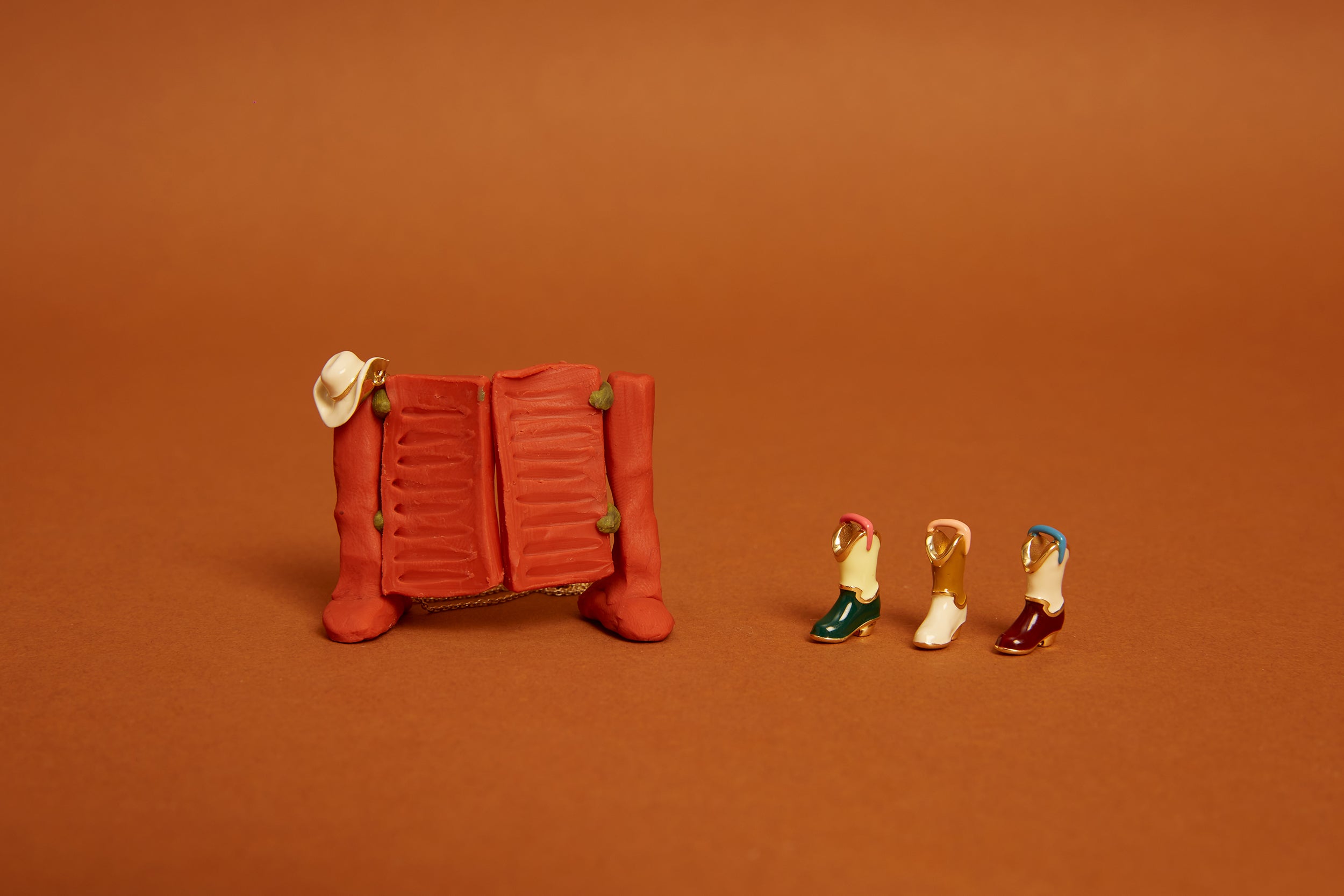 COWBOY BOOT BIANCO COLLANA