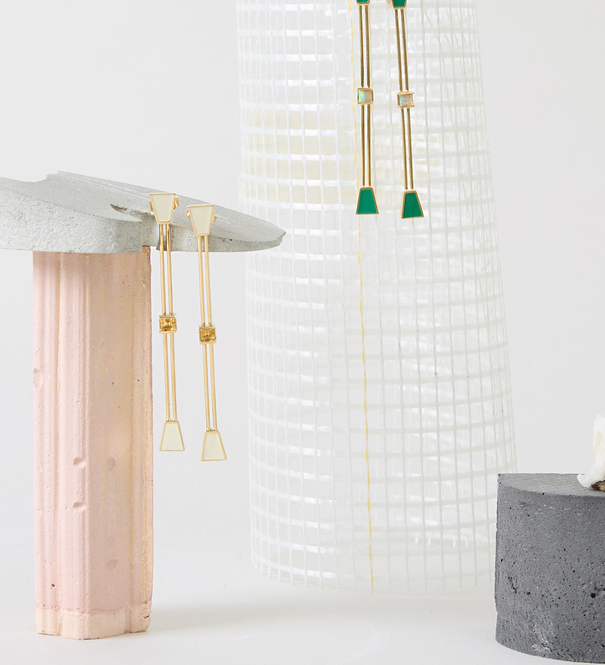 PISTILO CARRÉ PISTACHIO GREEN EARRINGS