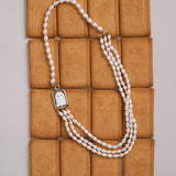 CAMEO FANTASMA MULTIPERLA NECKLACE