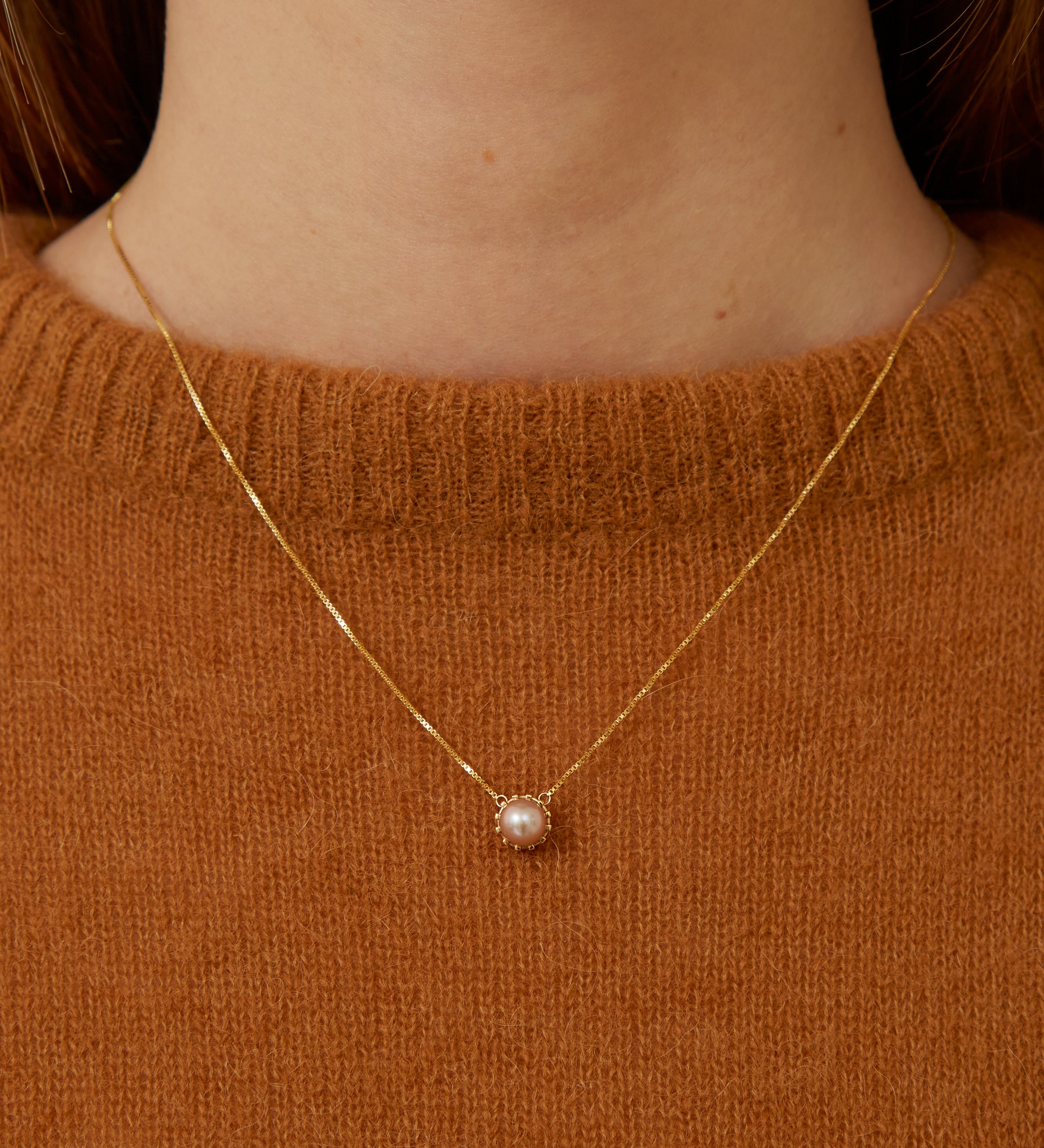 FLOR PERLA PINK NECKLACE