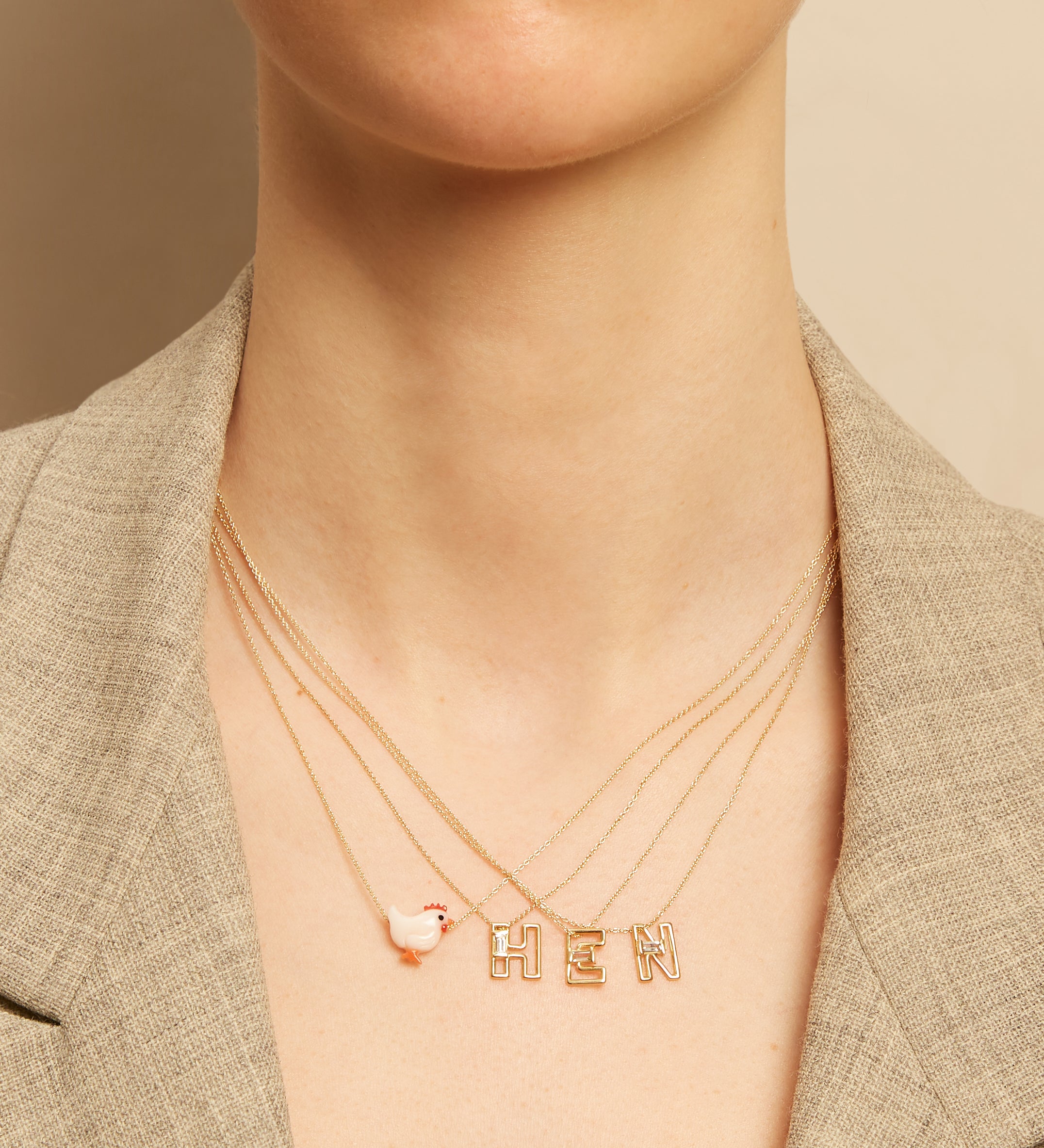 HEN COLLANA