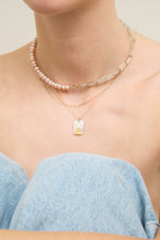 Load image into Gallery viewer, CAMEO PERLA CASITA NECKLACE
