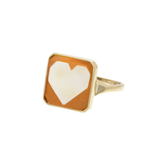 Load image into Gallery viewer, MINI CAMEO CORAZON RING
