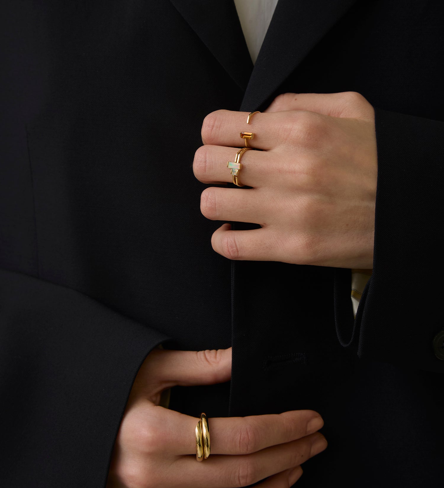 ARO C CARRÉ OPAL RING