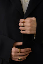 Load image into Gallery viewer, ARO C CARRÉ OPAL RING
