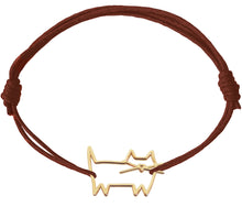 Carica l&#39;immagine nel visualizzatore di Gallery, Burgundy cord bracelet with cat shaped pendant
