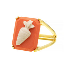 Load image into Gallery viewer, Gold ring with carrot shaped cameo in orange porcelain
