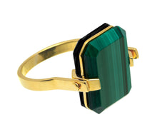 Carica l&#39;immagine nel visualizzatore di Gallery, Gold ring with malachite and black agate stones
