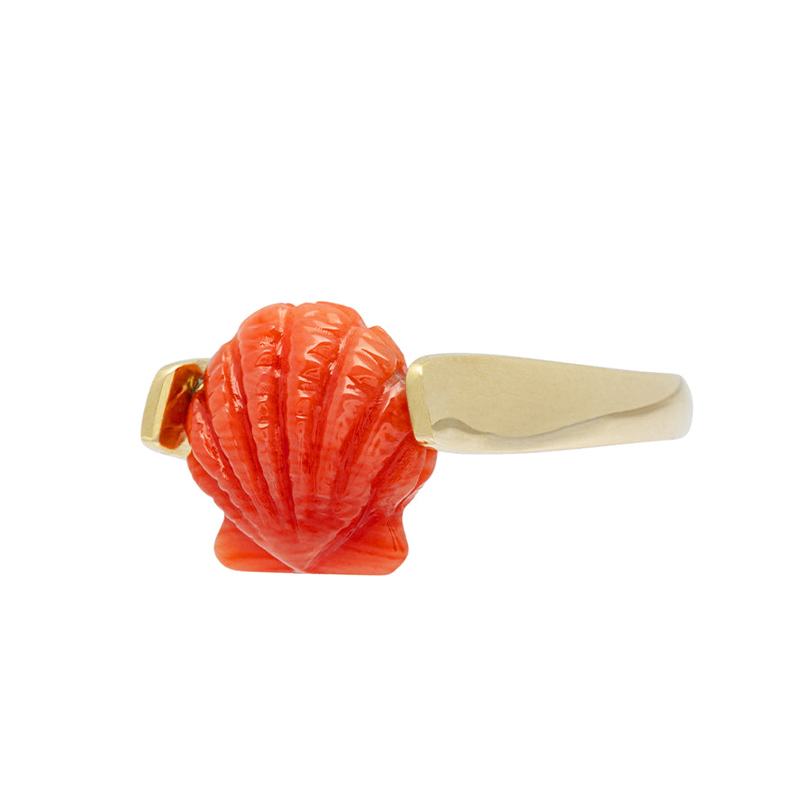 Gold ring with red coral shaped like a seashell