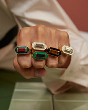 Load image into Gallery viewer, DECO MAXI BAGUETTE GARNET RING
